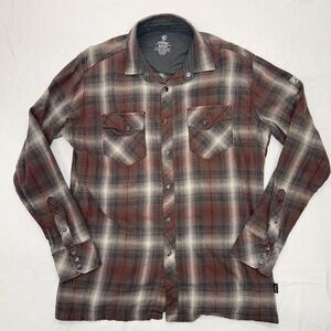 Kuhl Lowdown Pearl Snap Distressed Shirt Men’s MED Red/Grey Plaid Flannel Hiking
